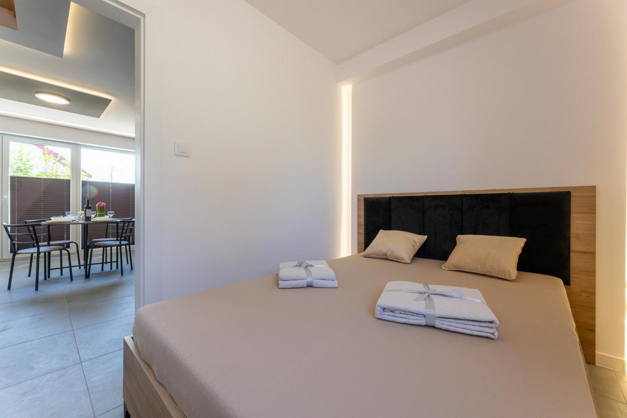 Luksusowe Domy Caloroczne Usteckie Perly By Manage Rent Wodnica  Exterior foto